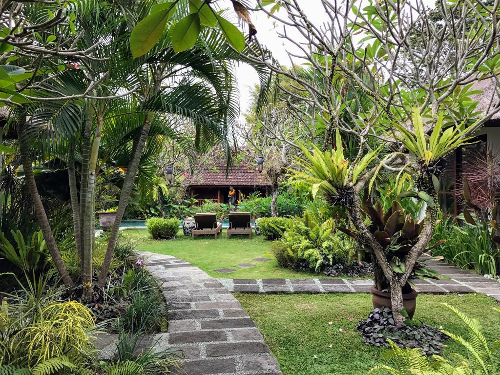 Bali Villa Aja Seminyak Esterno foto